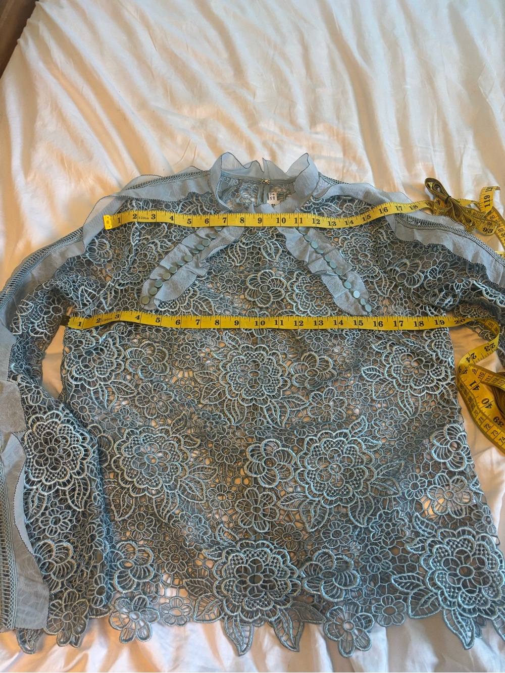 VGUC Self-Portrait Pale Blue Floral Lace Blouse with Organza Ruffles US 8/10 - Picture 6 of 13